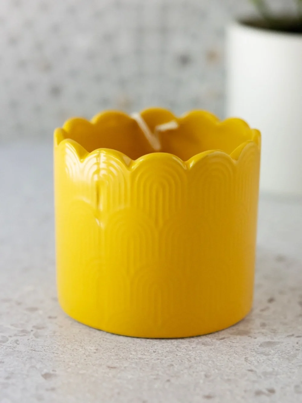 Yellow Scalloped Ceramic Planter Small Flower Pot Flora Bunda NWT